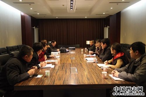 自治區(qū)總工會(huì)領(lǐng)導(dǎo)到河套酒業(yè)集團(tuán)調(diào)研工會(huì)工作