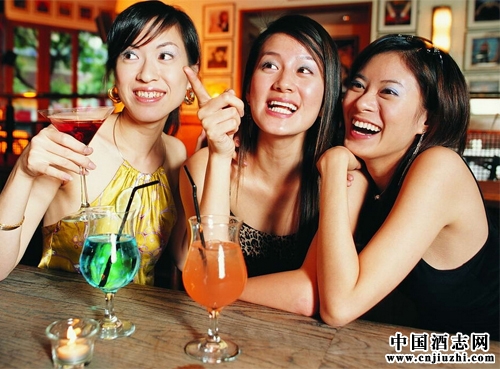 酒桌游戲:教你幾個有意思的酒桌小游戲