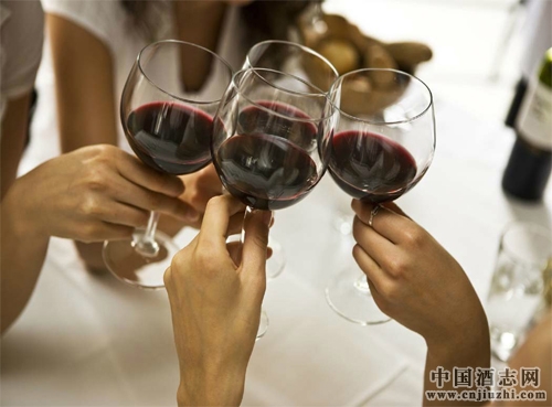 法國人為何大多都喜歡飲酒?