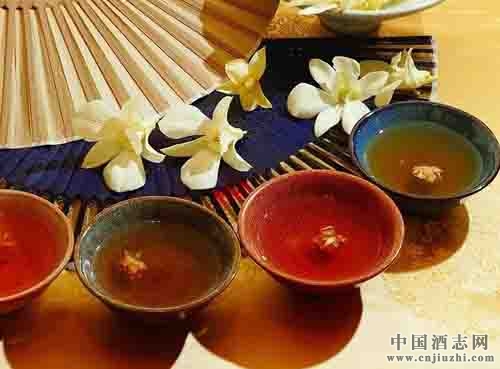 酒禮習(xí)俗:端午節(jié)多喝菖蒲酒