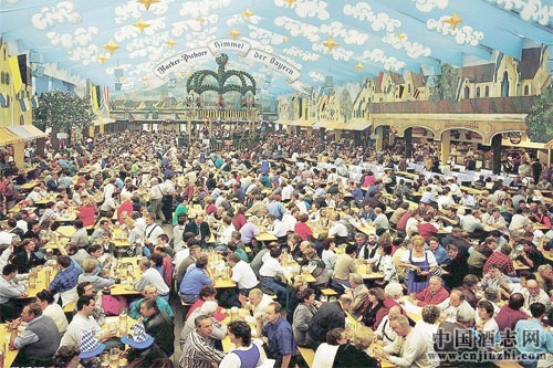 德國啤酒節激情開幕,將持續狂歡至9月