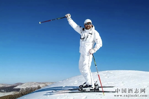 登上人生巔峰、虧損19年、意外癱瘓……他還不信命!