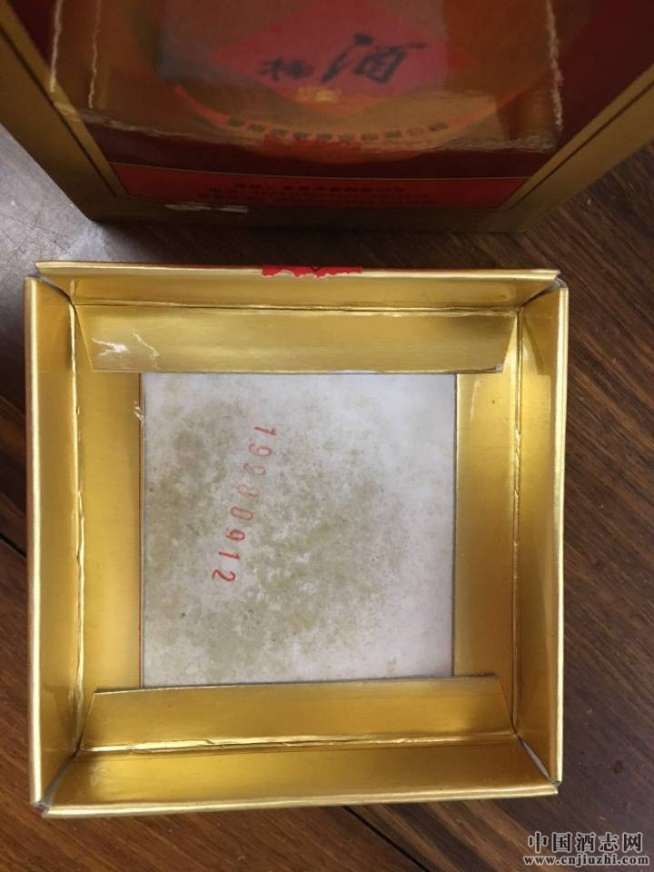 Ͱ